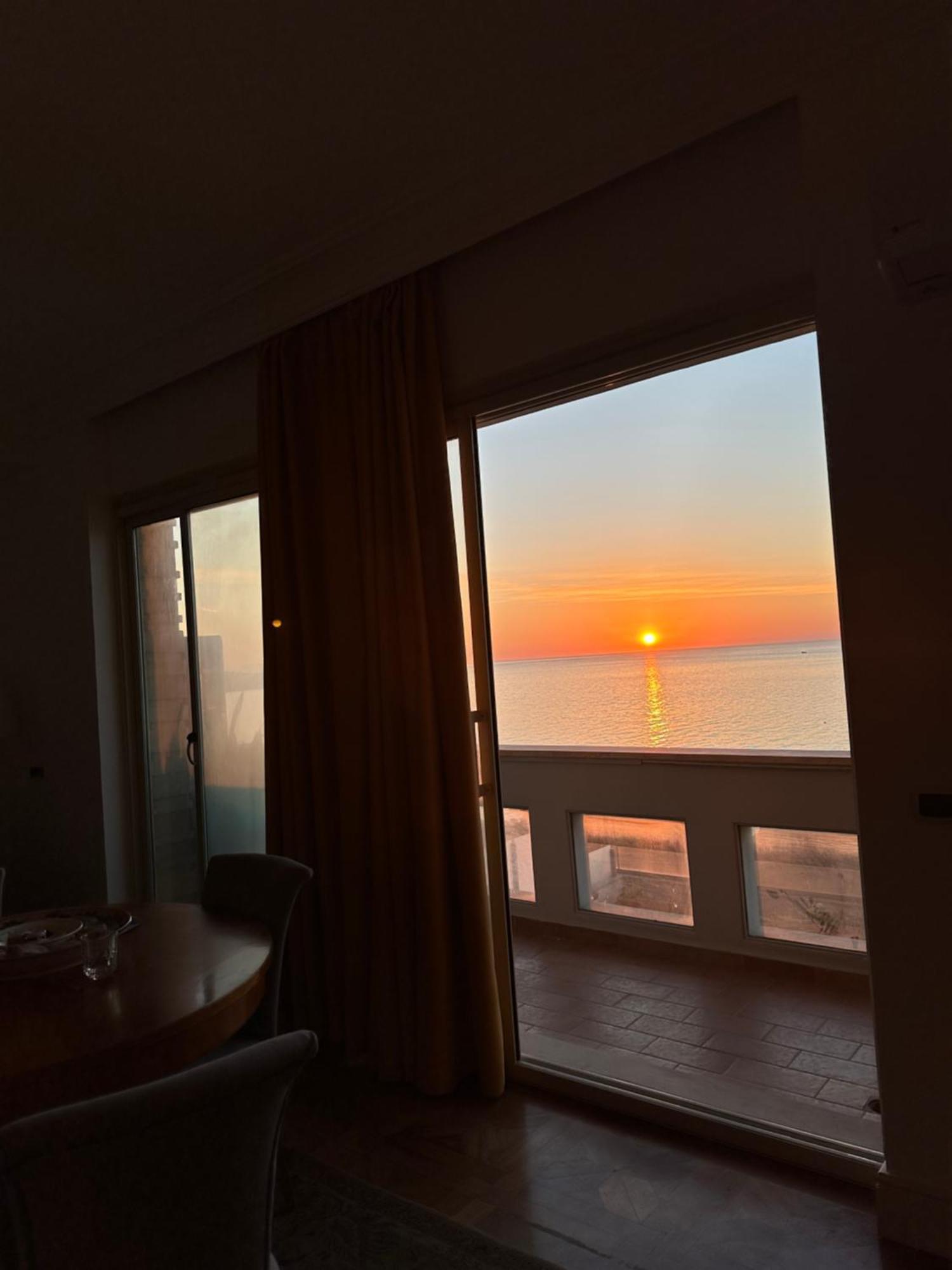 Perla Marina Sea View Apartment 卡塔尼亚 外观 照片