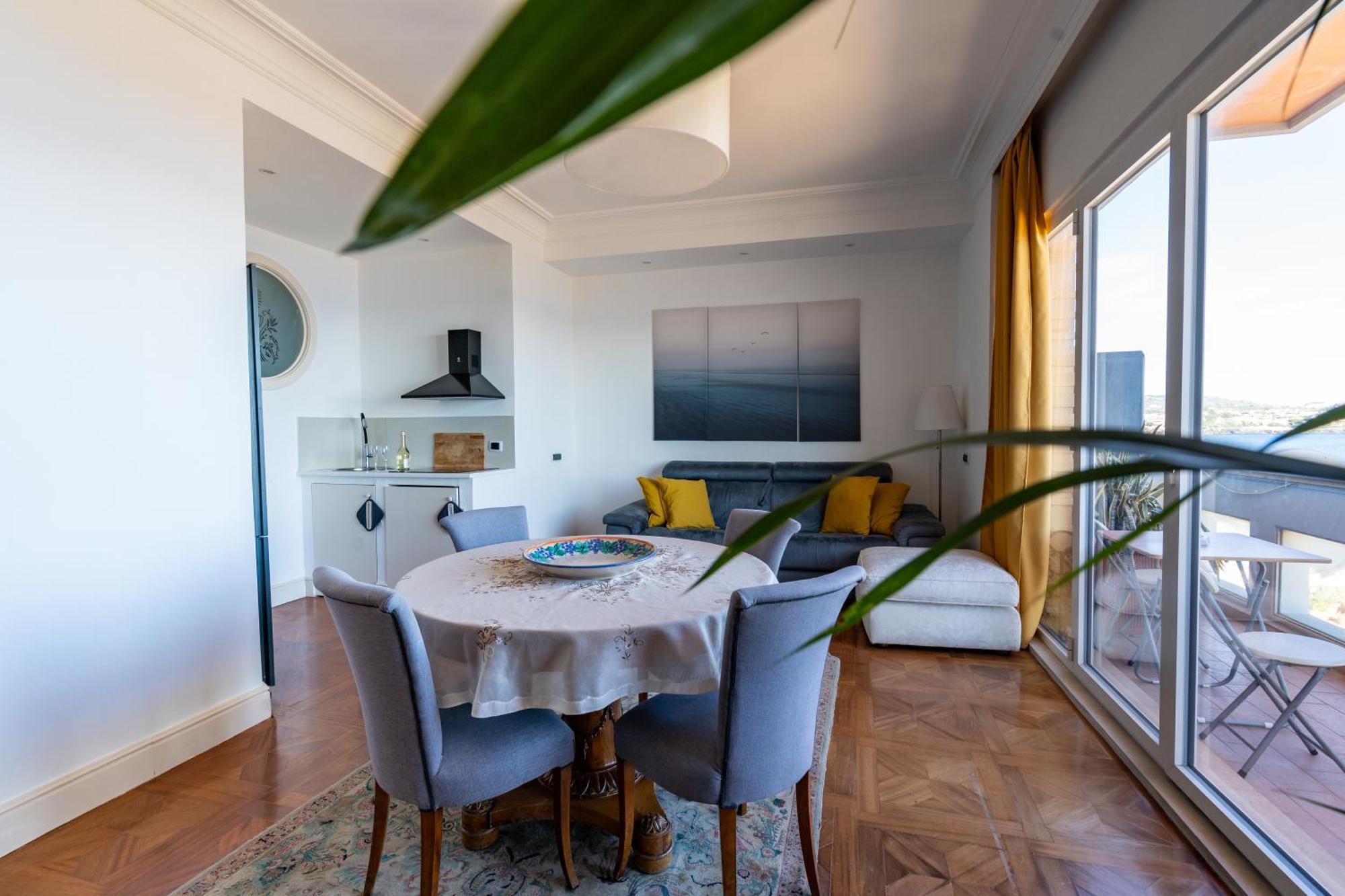 Perla Marina Sea View Apartment 卡塔尼亚 外观 照片