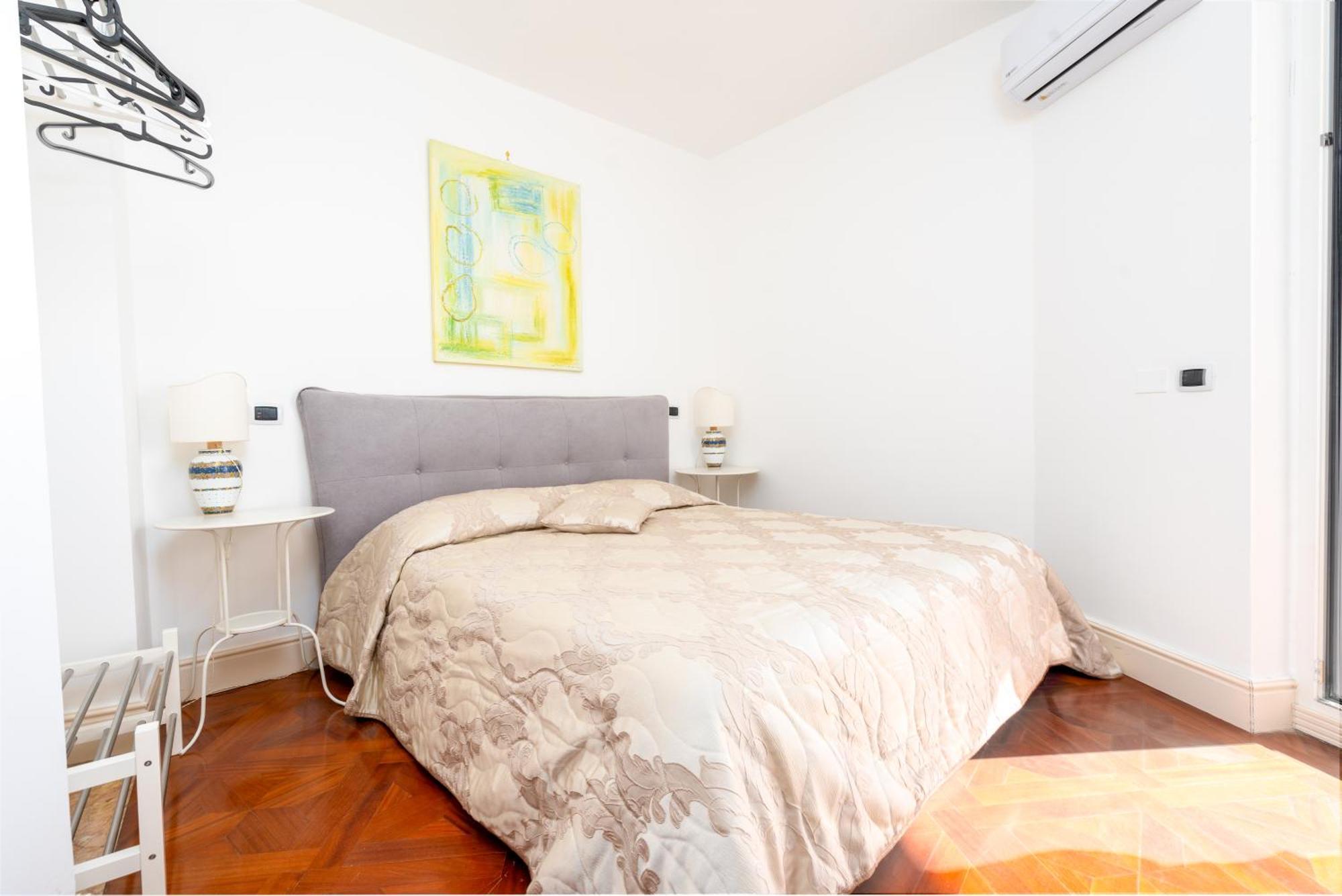Perla Marina Sea View Apartment 卡塔尼亚 外观 照片
